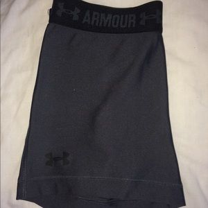 Under Amour spandex